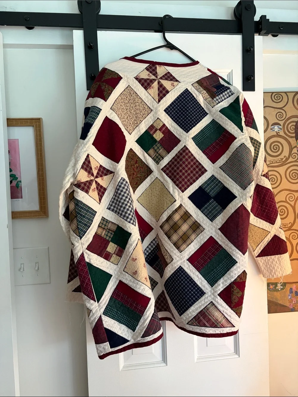 Patchwork Quilted Open-Front Jacket in Burgundy & Cream - Picture 3 of 3